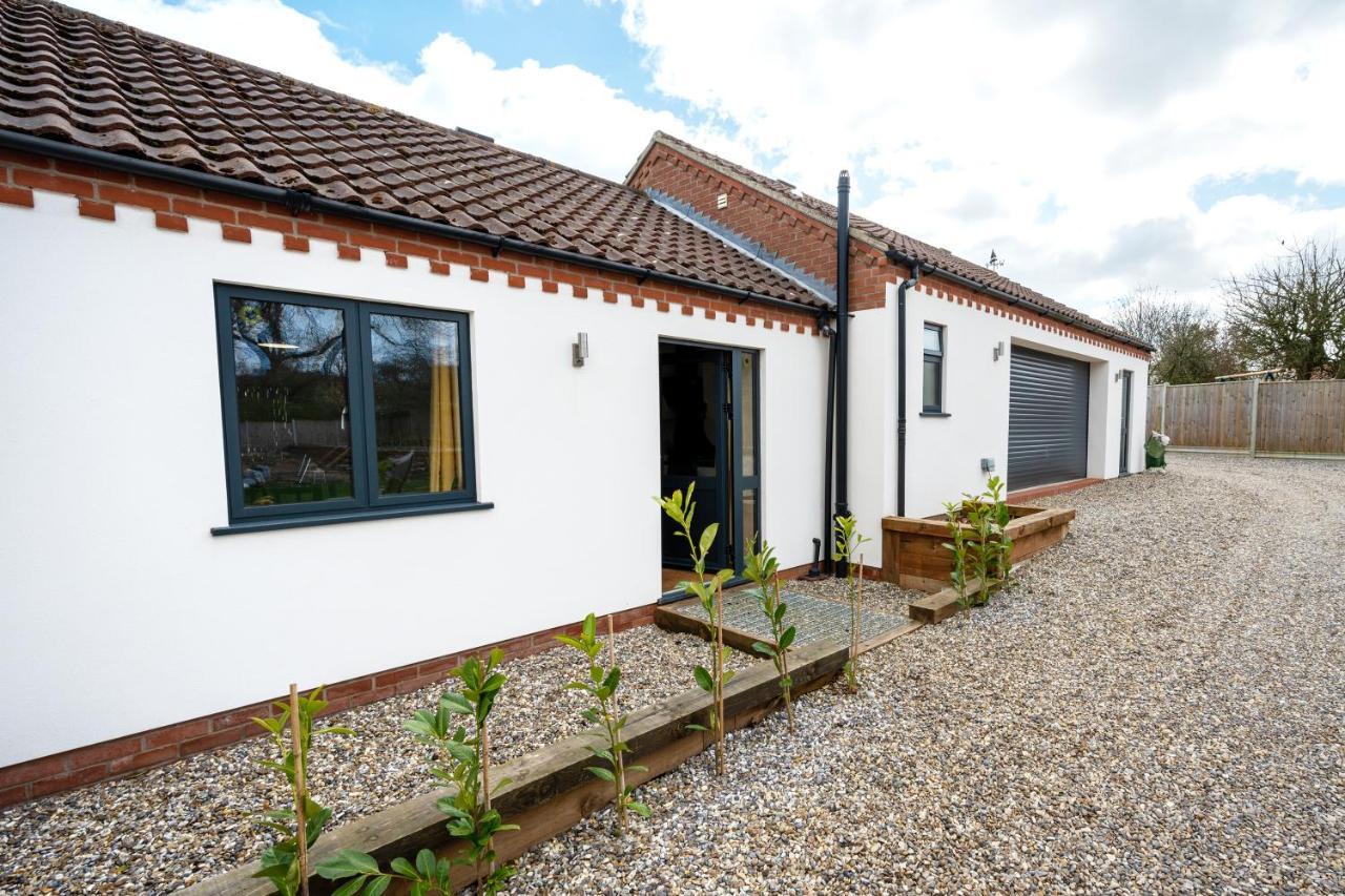 Little House - Perfect For Exploring The Broads Villa Acle Eksteriør bilde